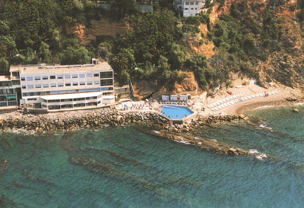 Hotel La Perla Del Capo Ospedaletti Exterior photo