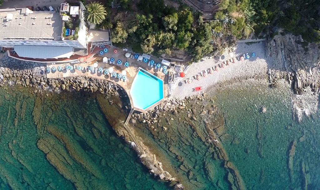 Hotel La Perla Del Capo Ospedaletti Exterior photo